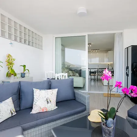 Sunset View Apartment *