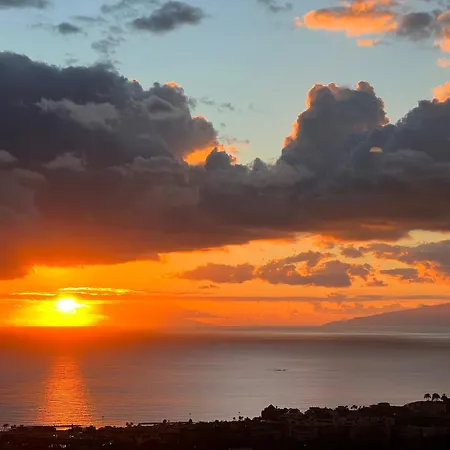 Sunset View Apartment *